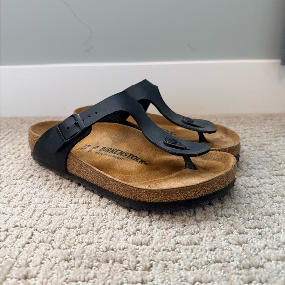Birkenstock Shoes - Birkenstock Gizeh Black Thong Sandals Size 37 EU 6-6.5 Women Birko-Flor Cork